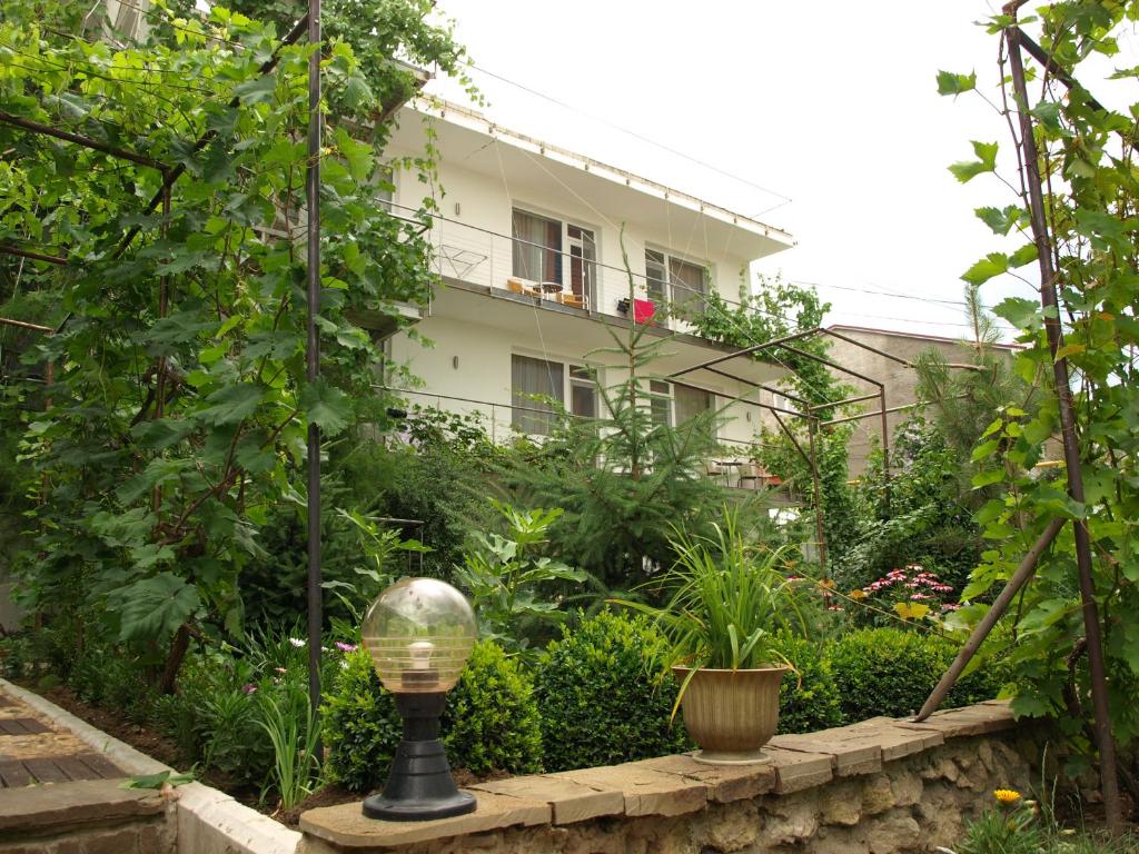 最舒服简单的农家小院,自建房三开间农家小院布局