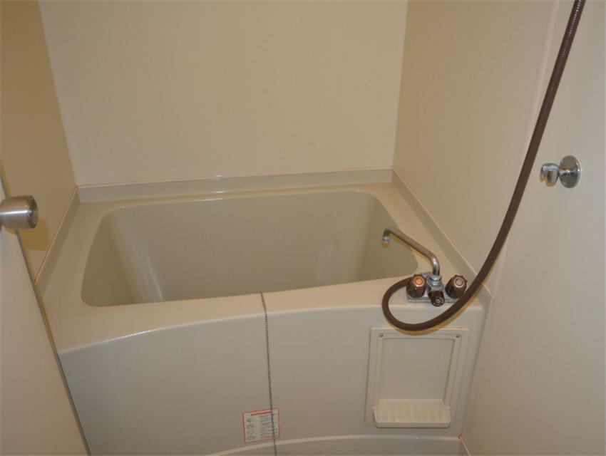 日本卫生间干湿分离设计效果图,日本卫生间的巧妙设计