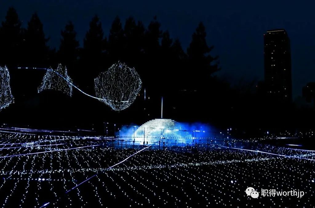 肯德基、草莓奶油蛋糕、点灯活动：日本圣诞节的“风物诗”极简史