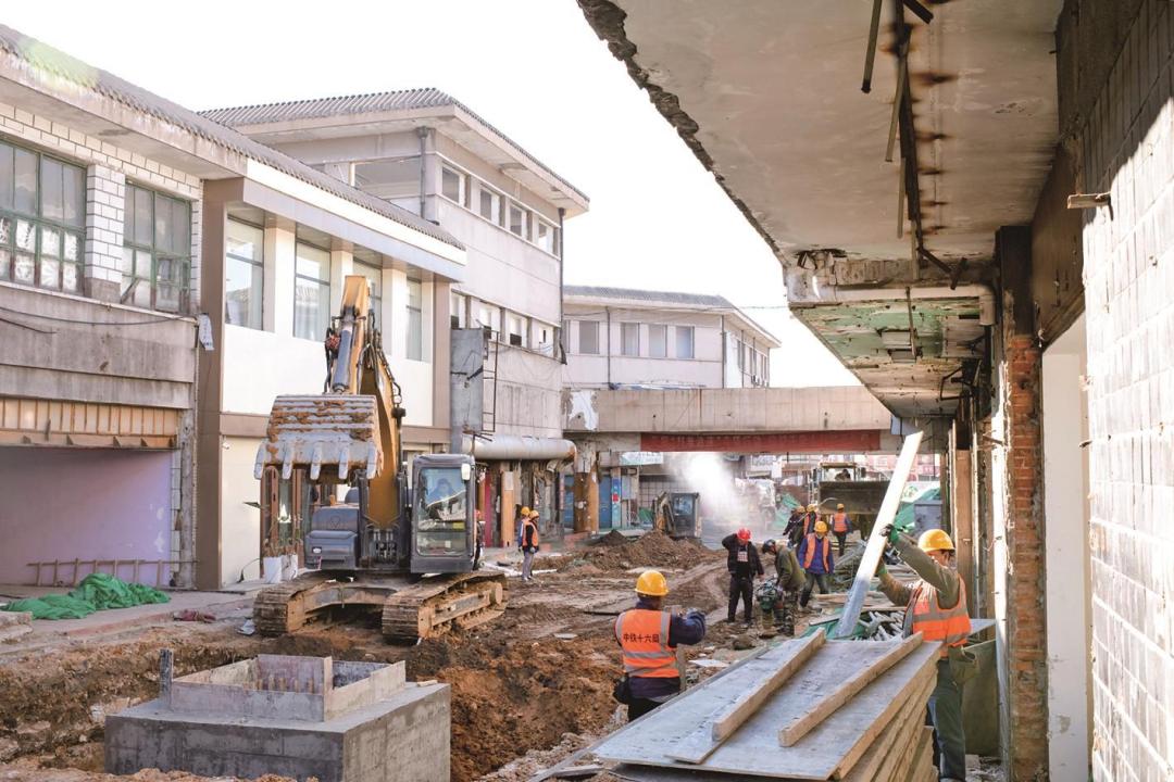 非凡十年看鹰城,非凡十年看烟台