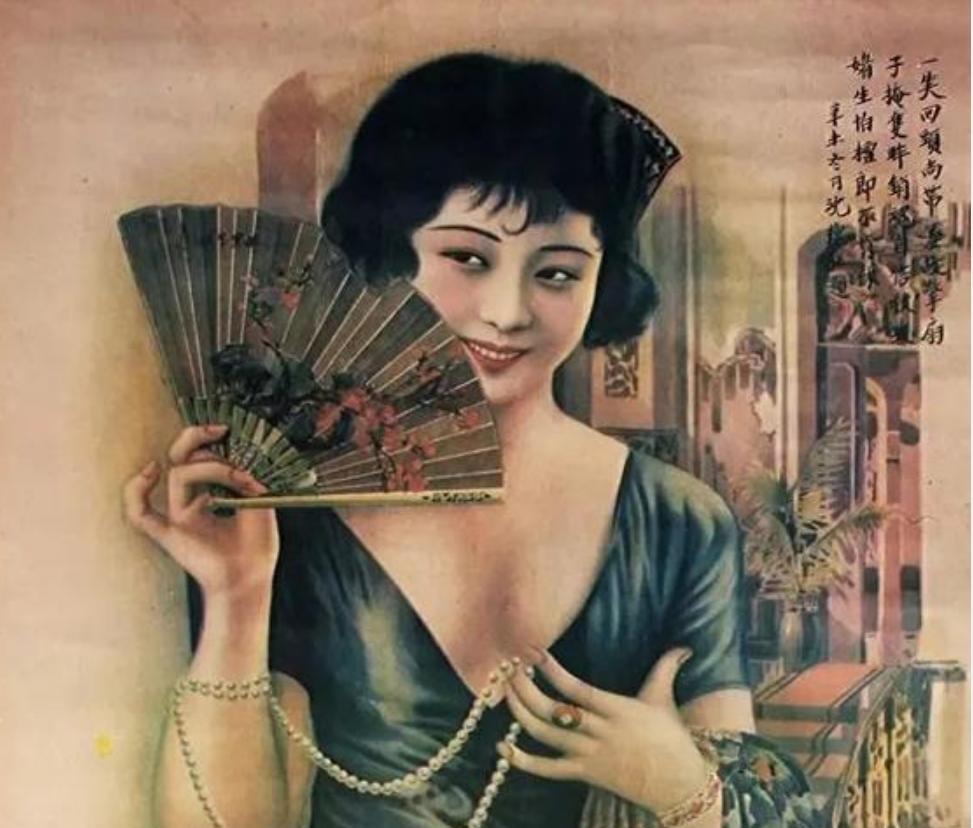 下要裹足上要束胸,平胸为美还是性压抑?揭秘为何兴起天乳运动?