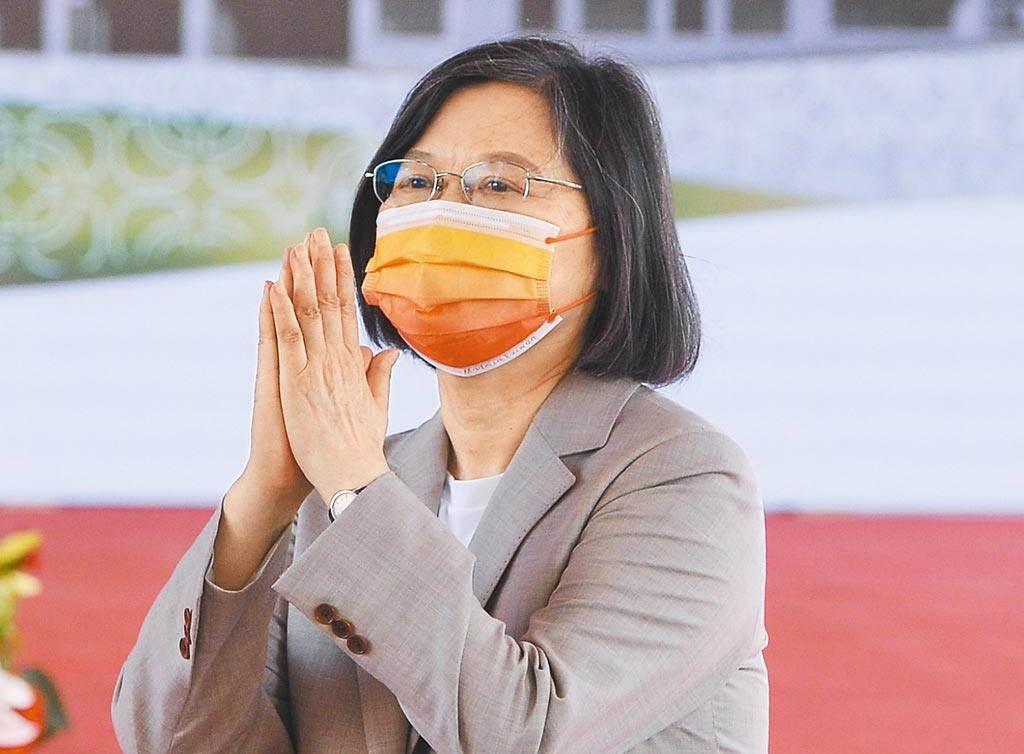 中方反制美国军工,罕见中美两军机交锋