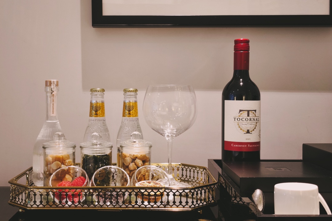 朗廷旗下英伦风酒店,香港朗廷酒店4天3晚