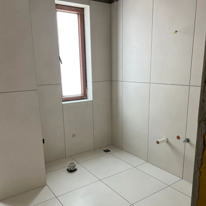 瓷砖贴的不平是墙体问题,贴瓷砖墙上坑洼不平需要处理吗