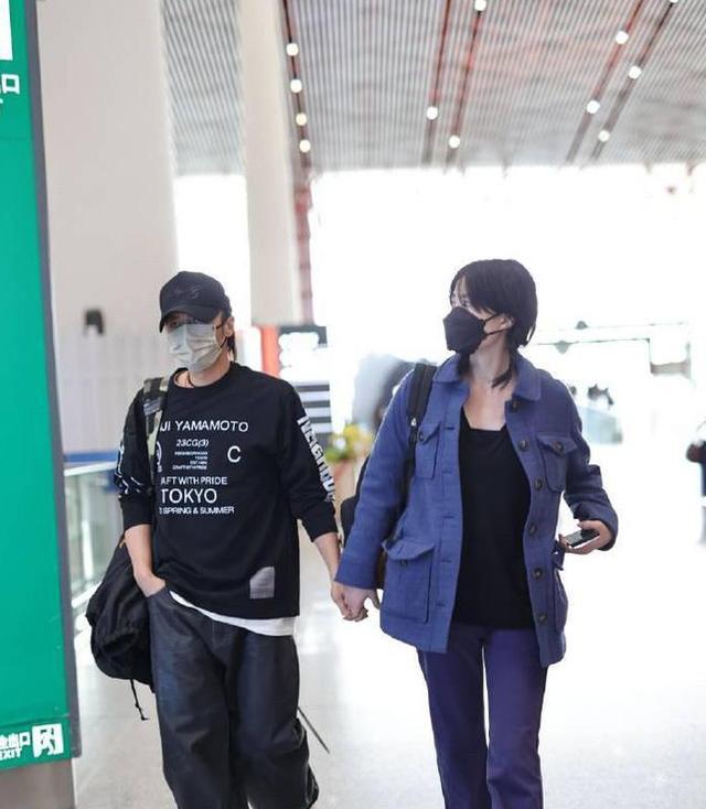 谢霆锋为什么如此喜欢王菲,谢霆锋为何喜欢王菲这么多年