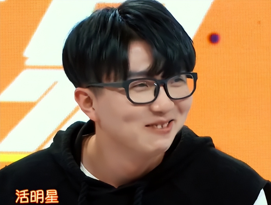 毛不易薛之谦怼人名场面合集,薛之谦毛不易才华战胜资本的故事