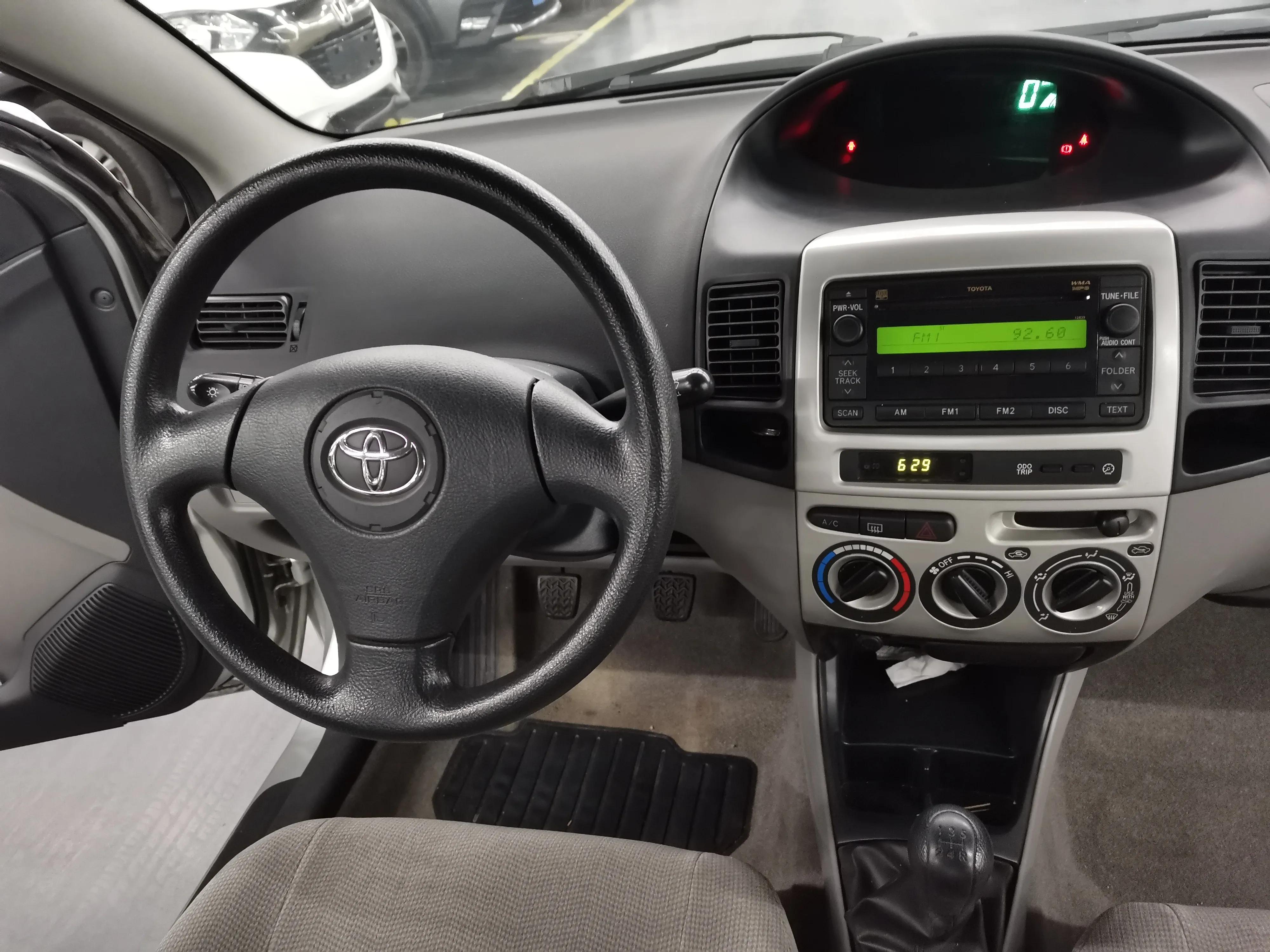 丰田威驰14年手动1.5,三年的丰田威驰1.5手动多少钱