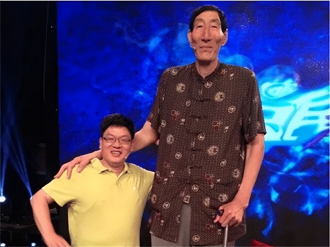 中国巨人鲍喜顺还活着吗,中国巨人鲍喜顺家人现状