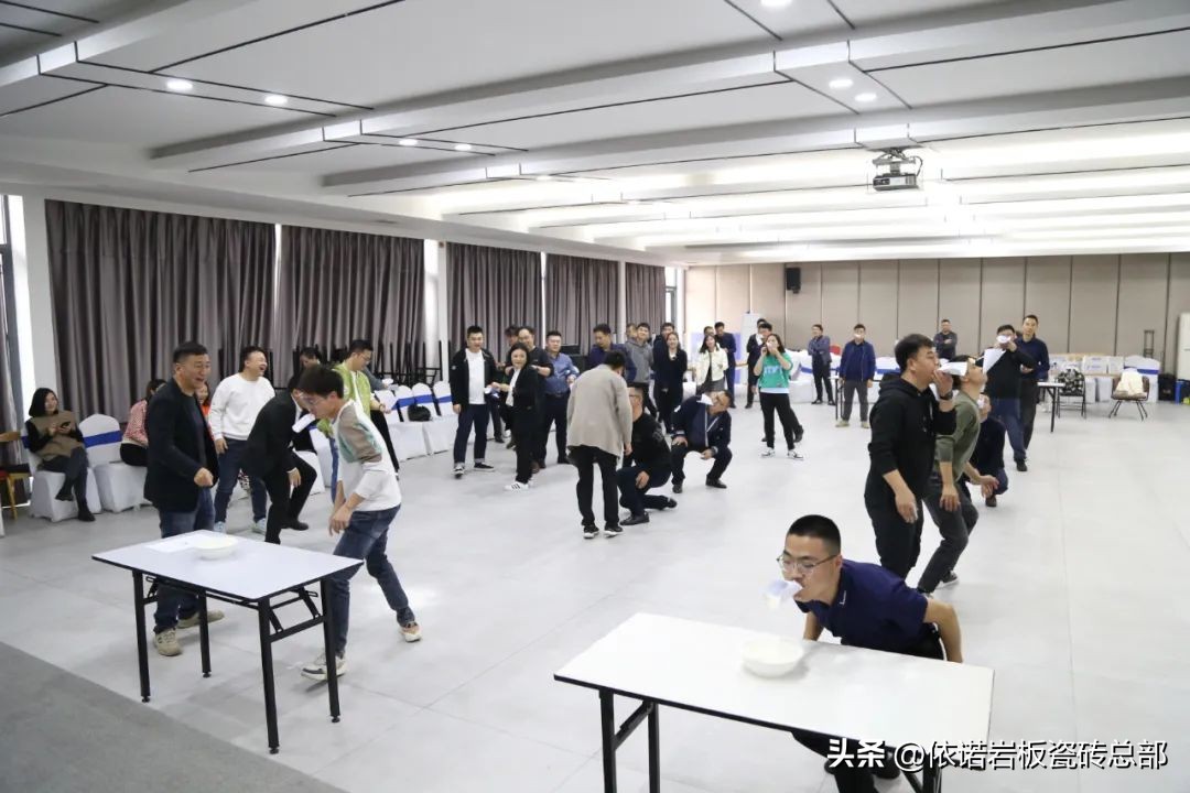 品牌岩板瓷砖加盟店有哪些,瓷砖加盟品牌强牌陶瓷