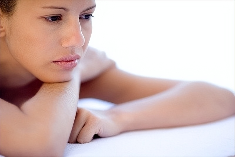 生殖器疱疹和疖子的区别,生殖器疱疹和火疖子区别