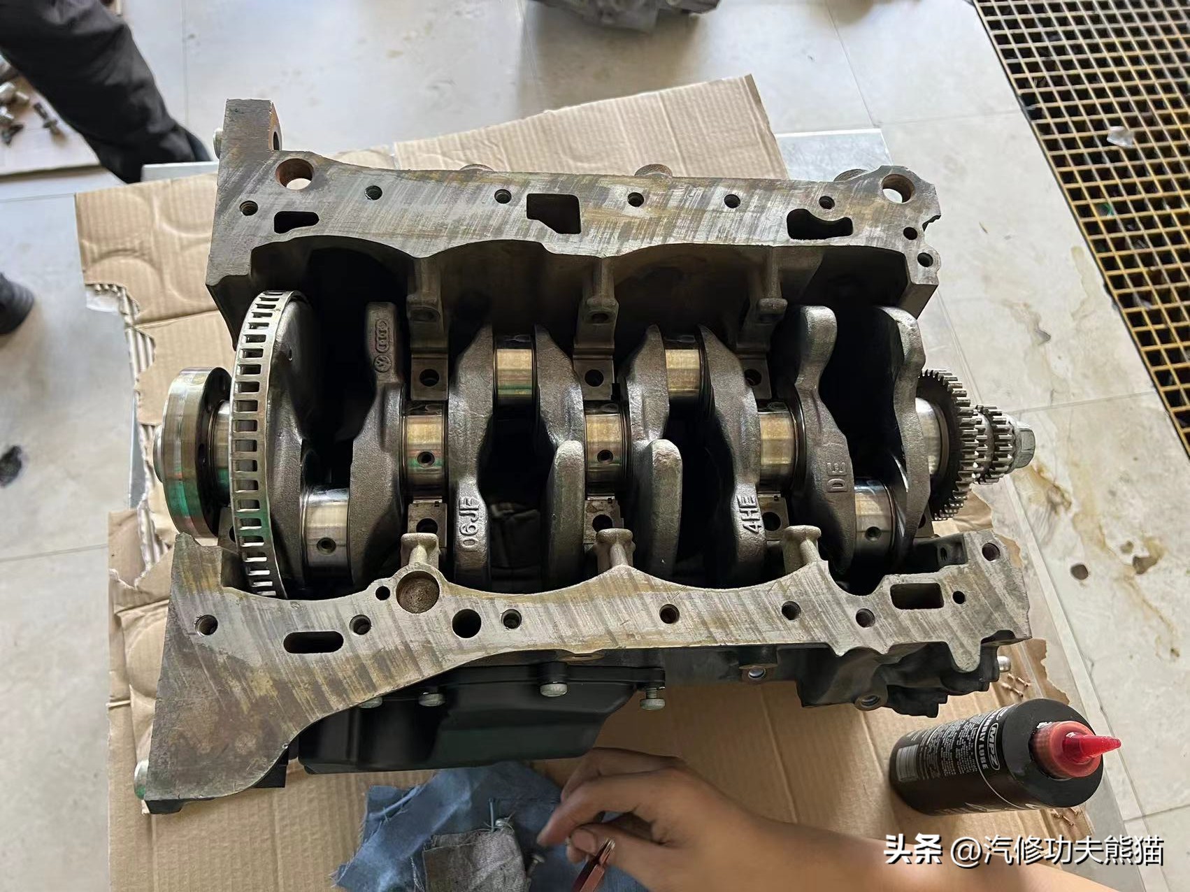 烧机油对车子有损坏,途观烧机油问题怎么彻底解决