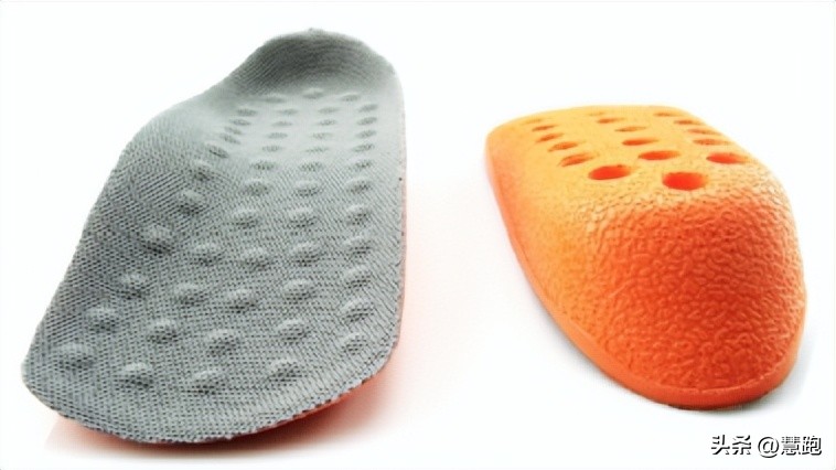 这类顽固性的跑步伤痛最让跑者头疼：4种有效康复方法教你破解