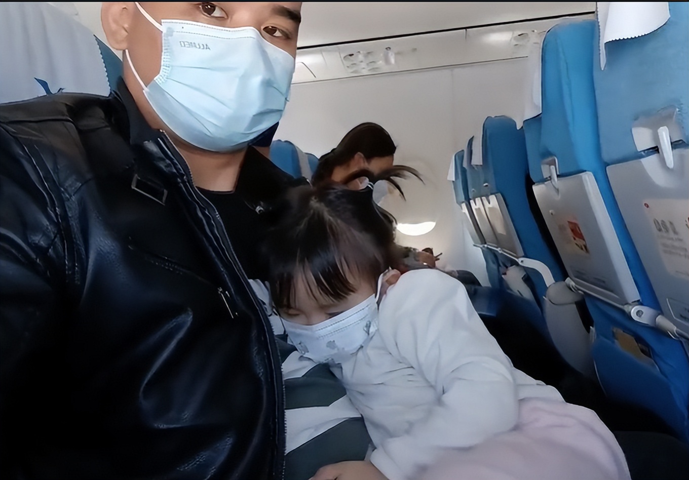 越南媳妇远嫁广西农村，丈夫没房没车没钱，丈母娘借钱还给买房