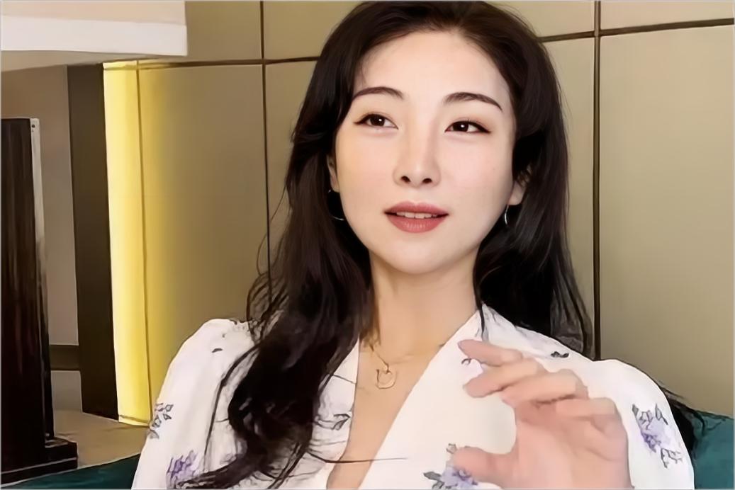 2019年，山东未婚女孩瞒着母亲，生下混血三胞胎，称：不需要男人