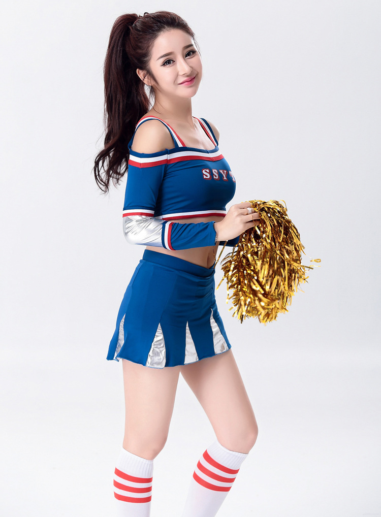 啦啦队是哪国发明的,啦啦队什么时候上场