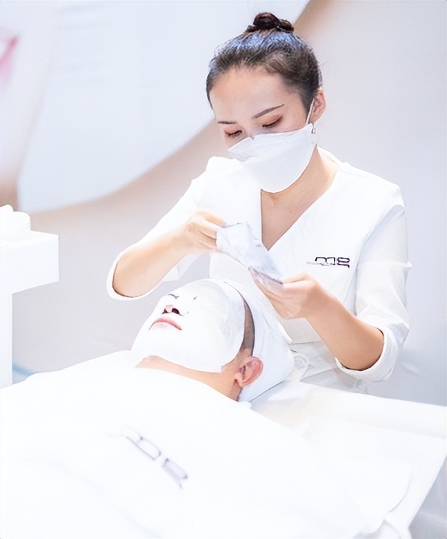 美即品牌,美即新模式