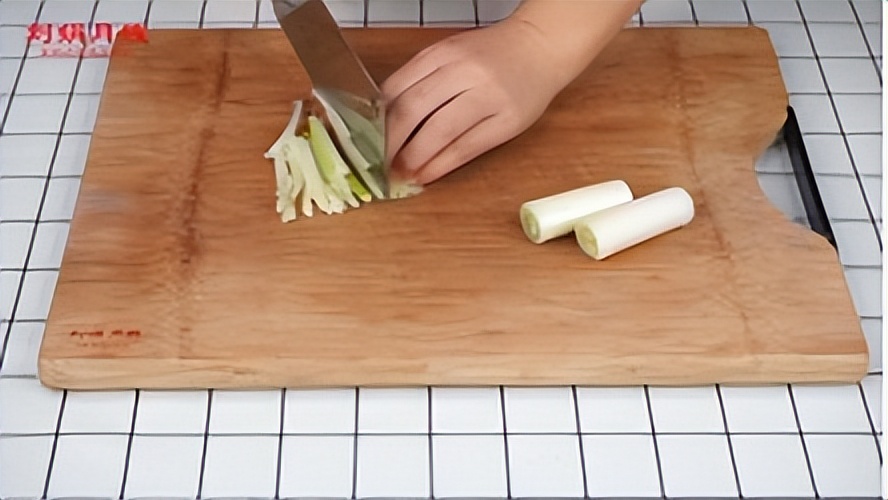 月子要吃哪种海参最好,月子可以吃海参吗每天吃几个