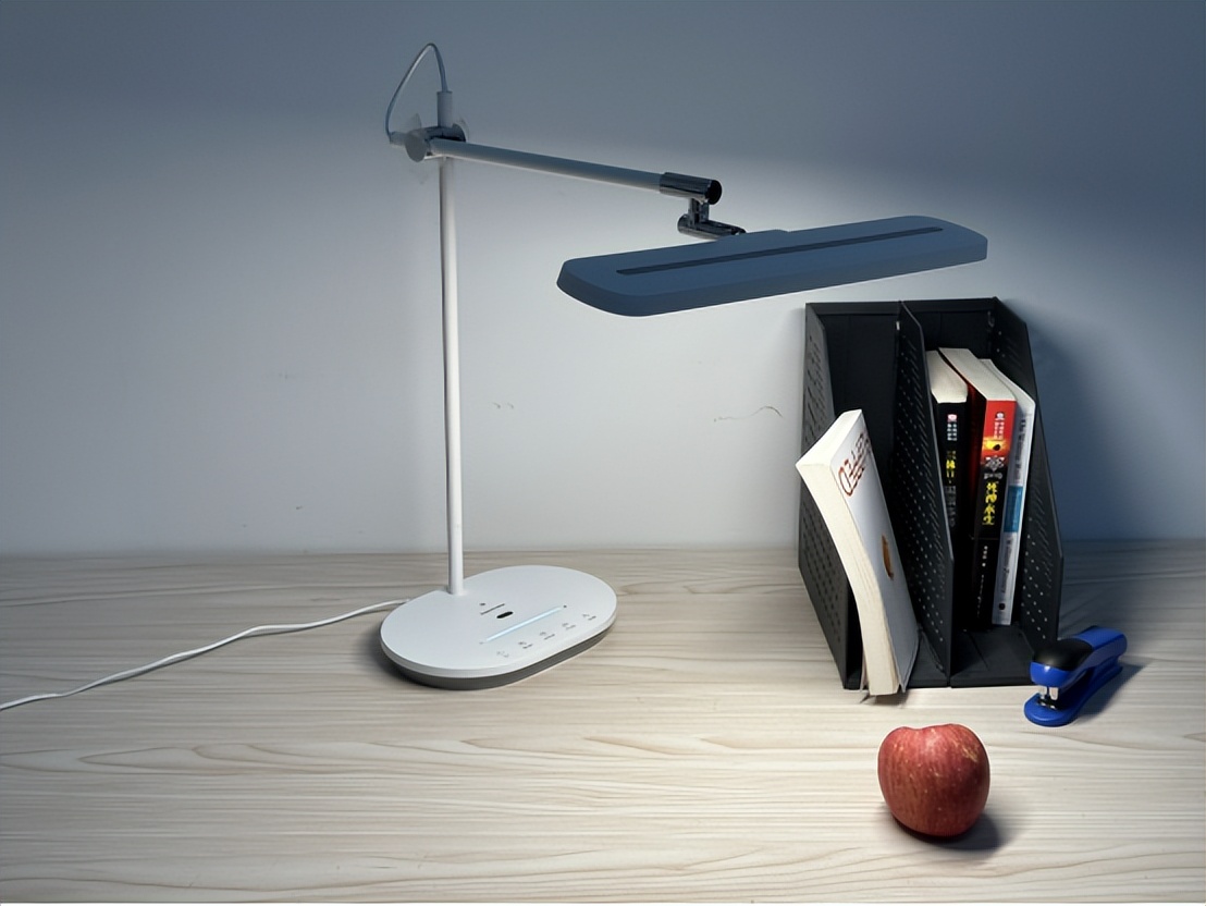台灯哪种灯护眼好点又实惠,学生护眼台灯哪个品牌的最好