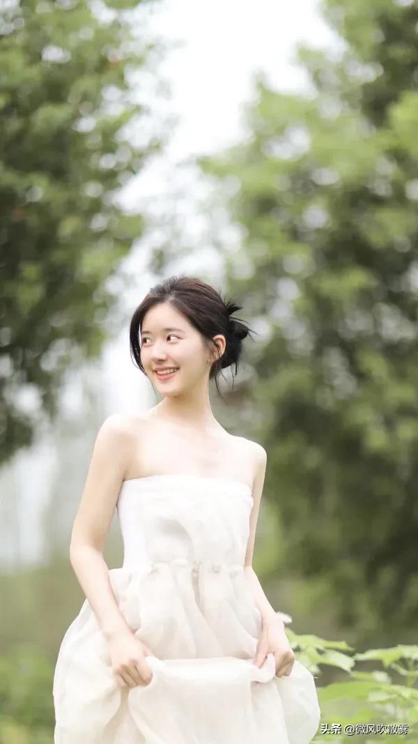 足球宝贝明星身材,足球宝贝明星刚出道照片