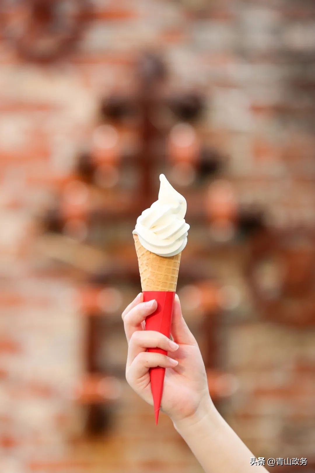 恩施美食街打卡推荐,打卡恩施大峡谷一炷香