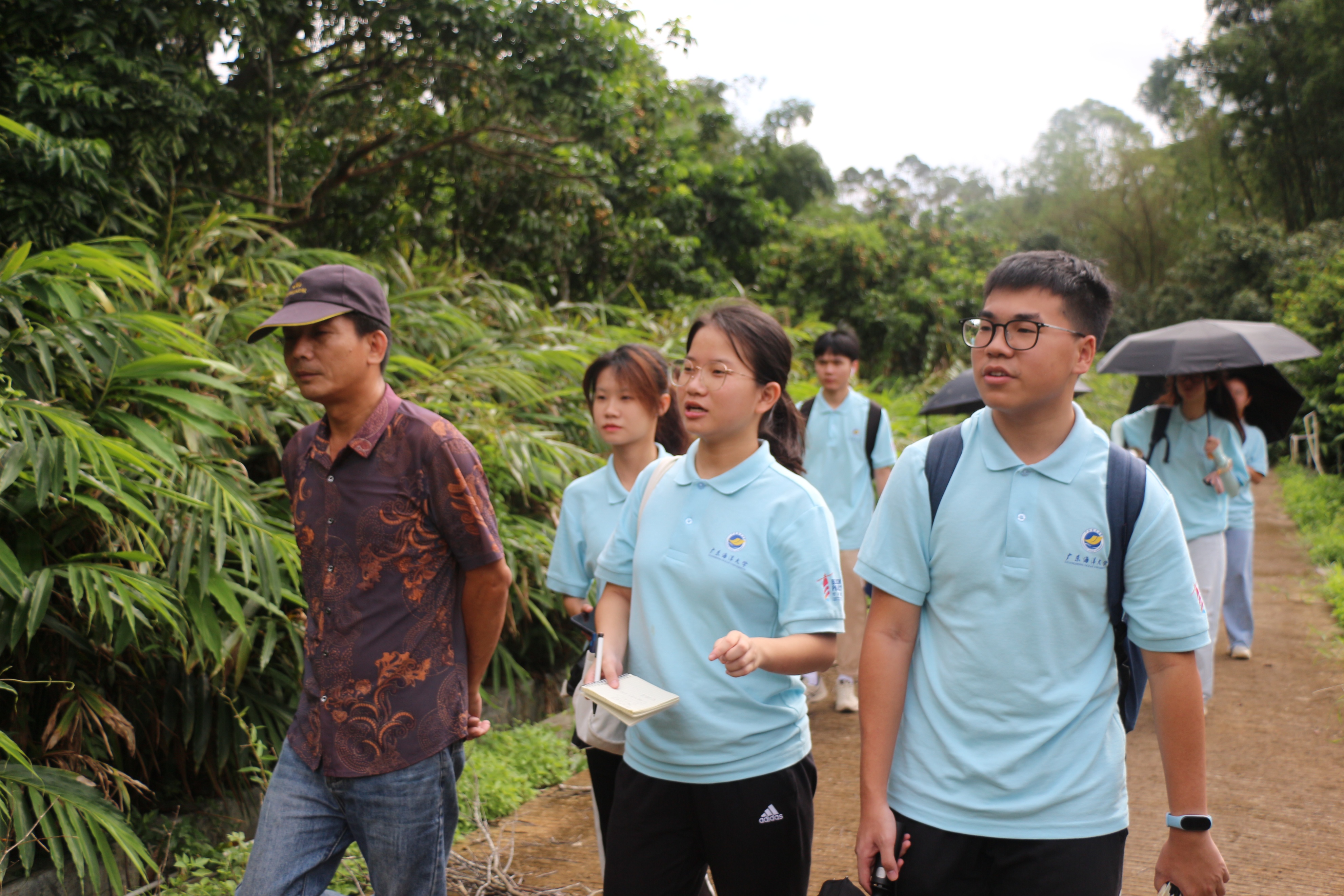 实地考察知情况，春砂助农新发展