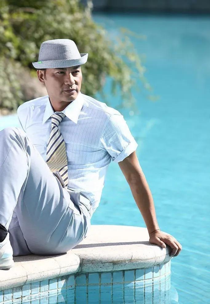 第41届香港电影金像奖颁奖刘青云,41届香港金像奖最佳男主角刘青云