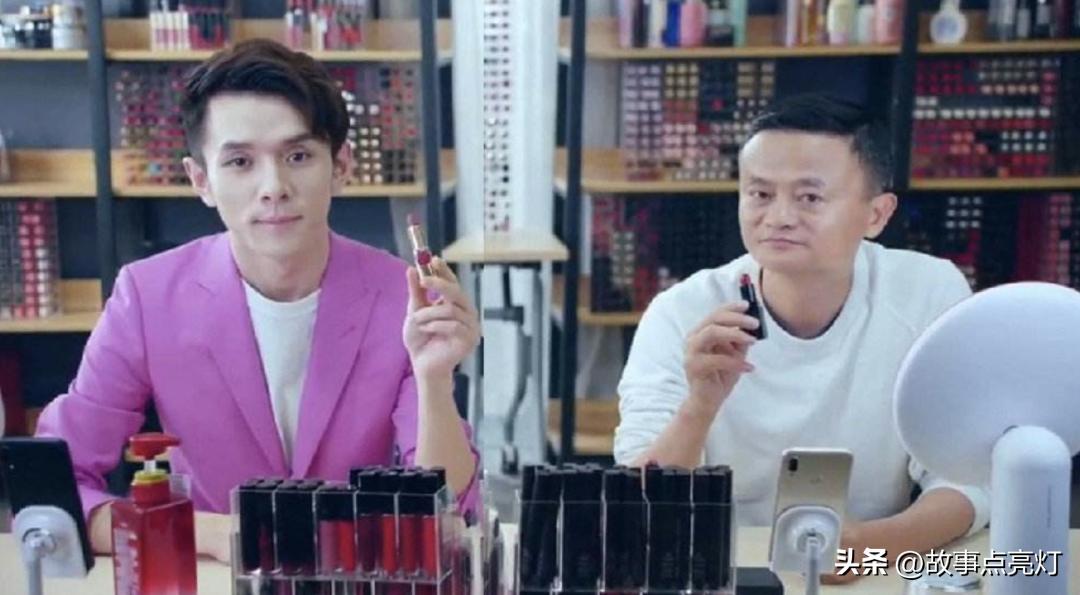 那一年，李佳琦月薪四千，罗永浩负债6亿