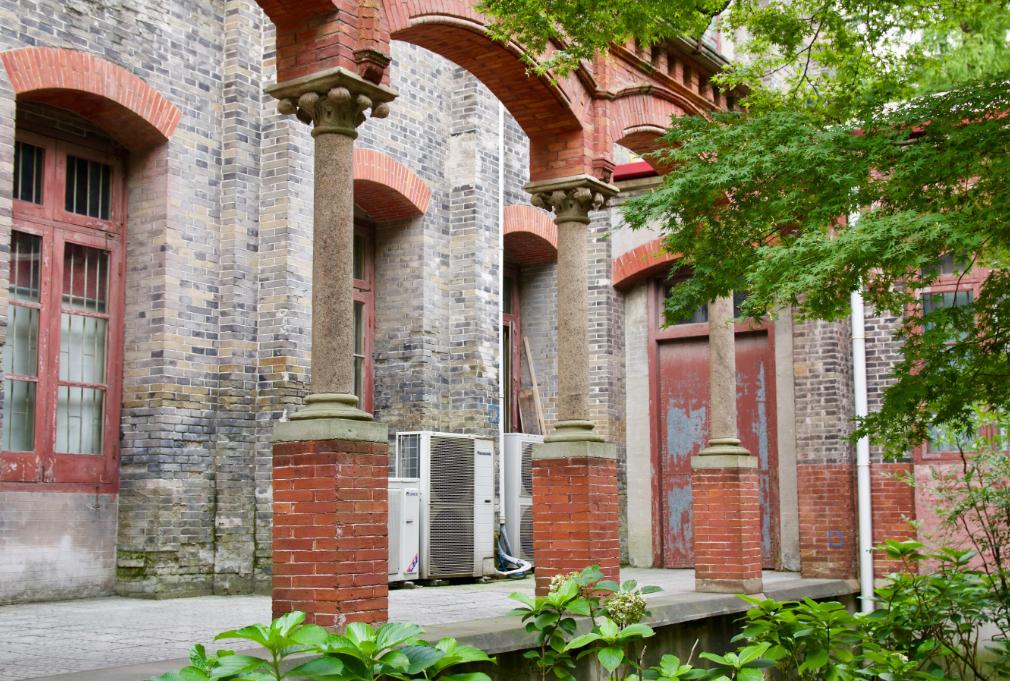 苏州大学22年就业情况，法学院又垫底，其他学院就业率均90%以上