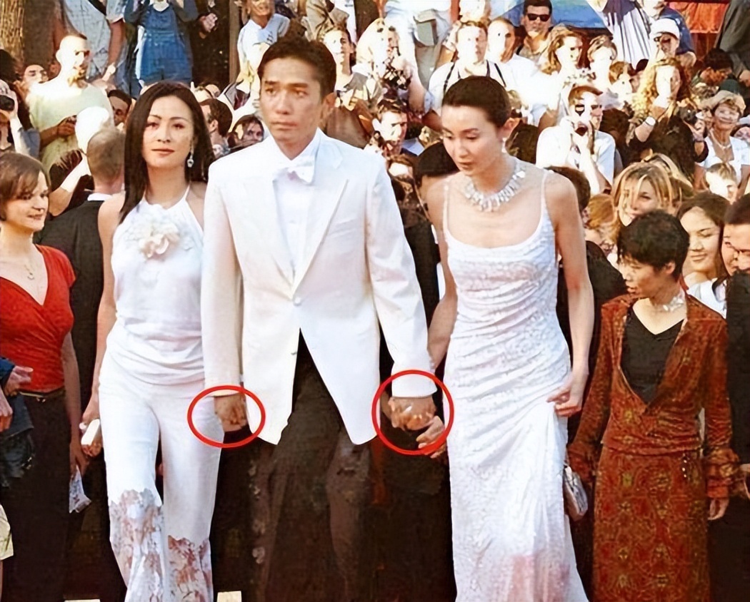 刘嘉玲遭绑架，王志文险被封杀，2000年的娱乐圈一瓜接一瓜！