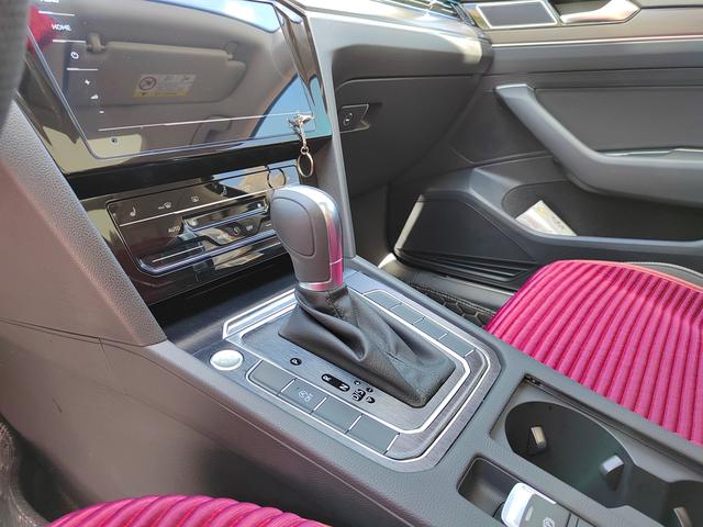 18款迈腾330百公里0-100实测,迈腾3301000公里之内油耗多少