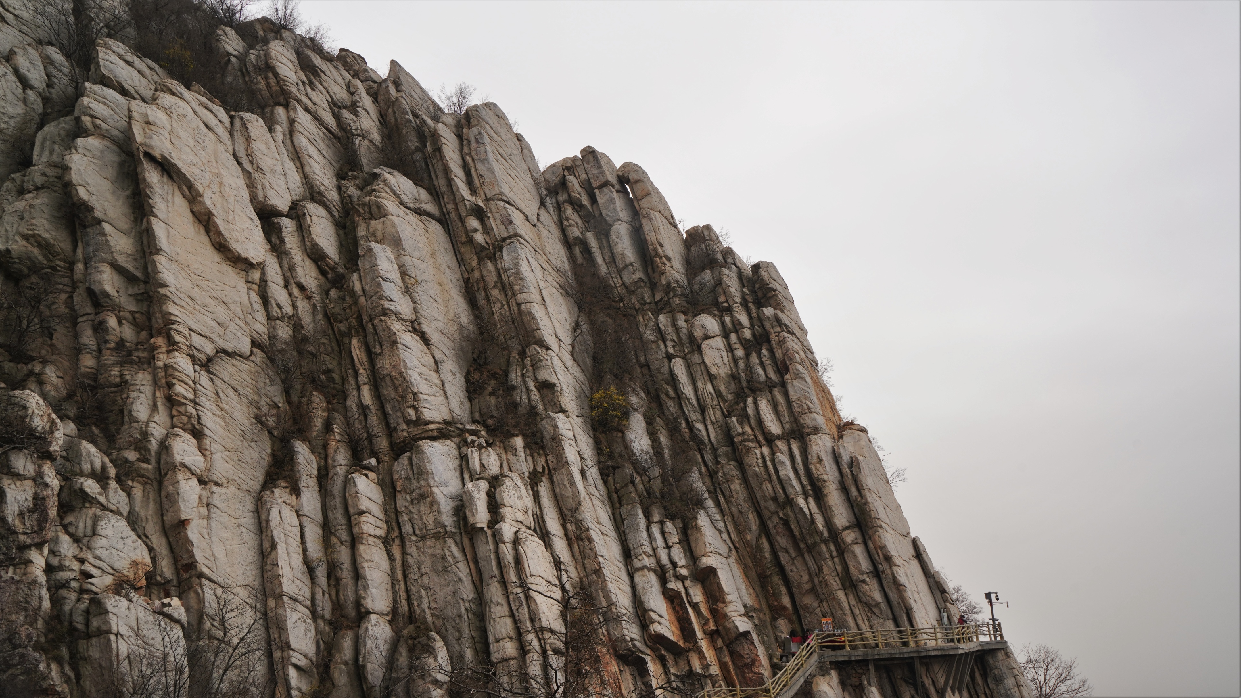 嵩山少林寺几级景区,中岳嵩山和少林寺是一个景区吗