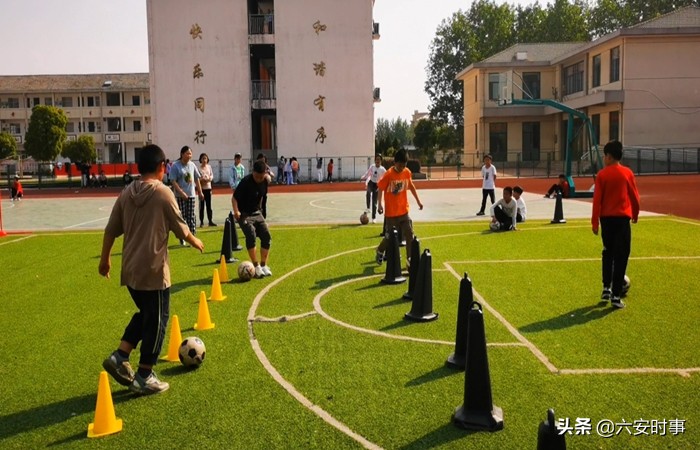 小学足球训练计划安排表最新,快乐足球追逐梦想放飞未来