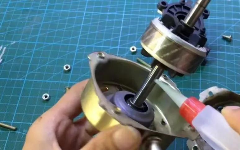 电风扇转速慢启动无力是什么原因,电风扇转不动或转速慢怎么办