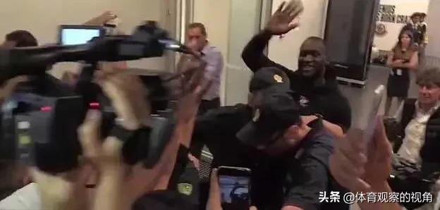 保利尼奥续约信息,保利尼奥暴力转会