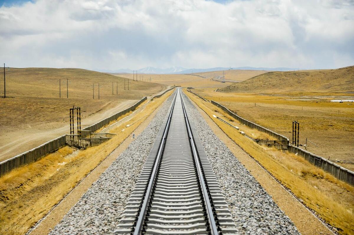 复兴号动车组青藏铁路发布会,青藏铁路复兴号动车