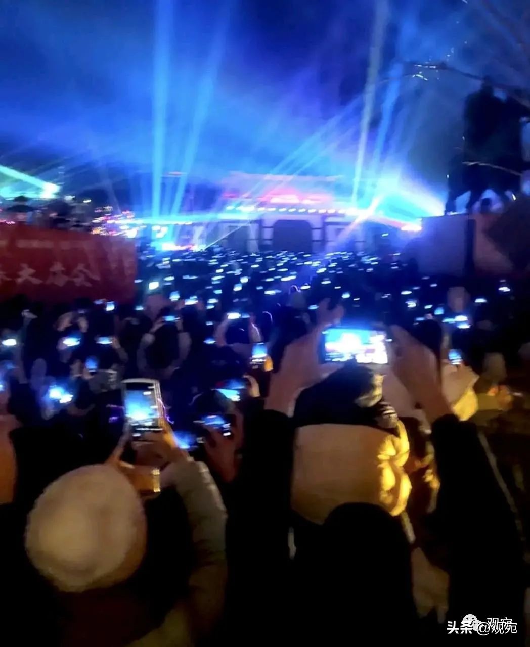 卧龙岗的会表演的无人机,南阳无人机灯光秀是哪个团队的