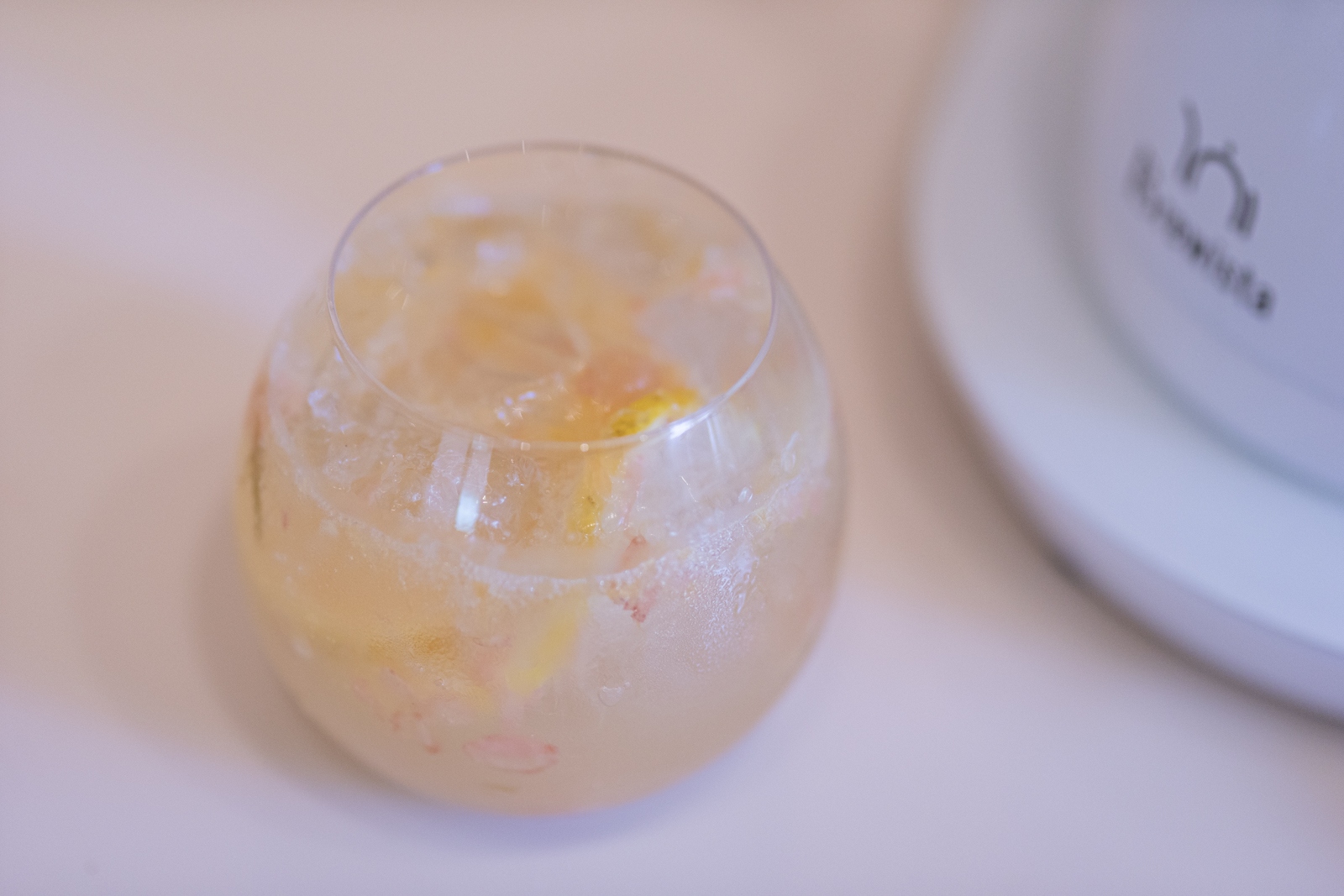 佳能eosr10实拍效果,佳能eosr10怎么样