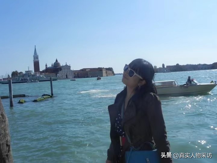 我在荷兰读反恐专业，毕业后到马尔代夫工作，下午只工作1.5小时