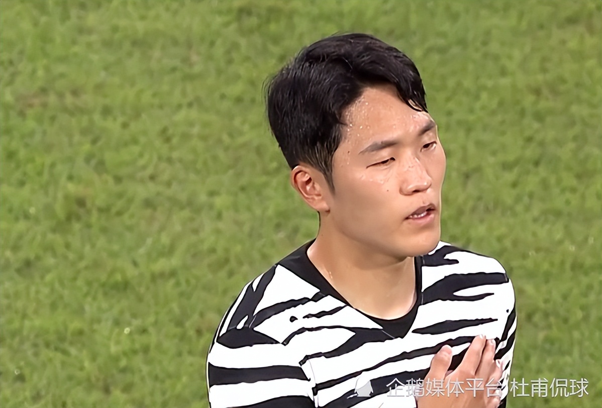 国足哪一年亚洲无敌,02年国足5胜1平回顾