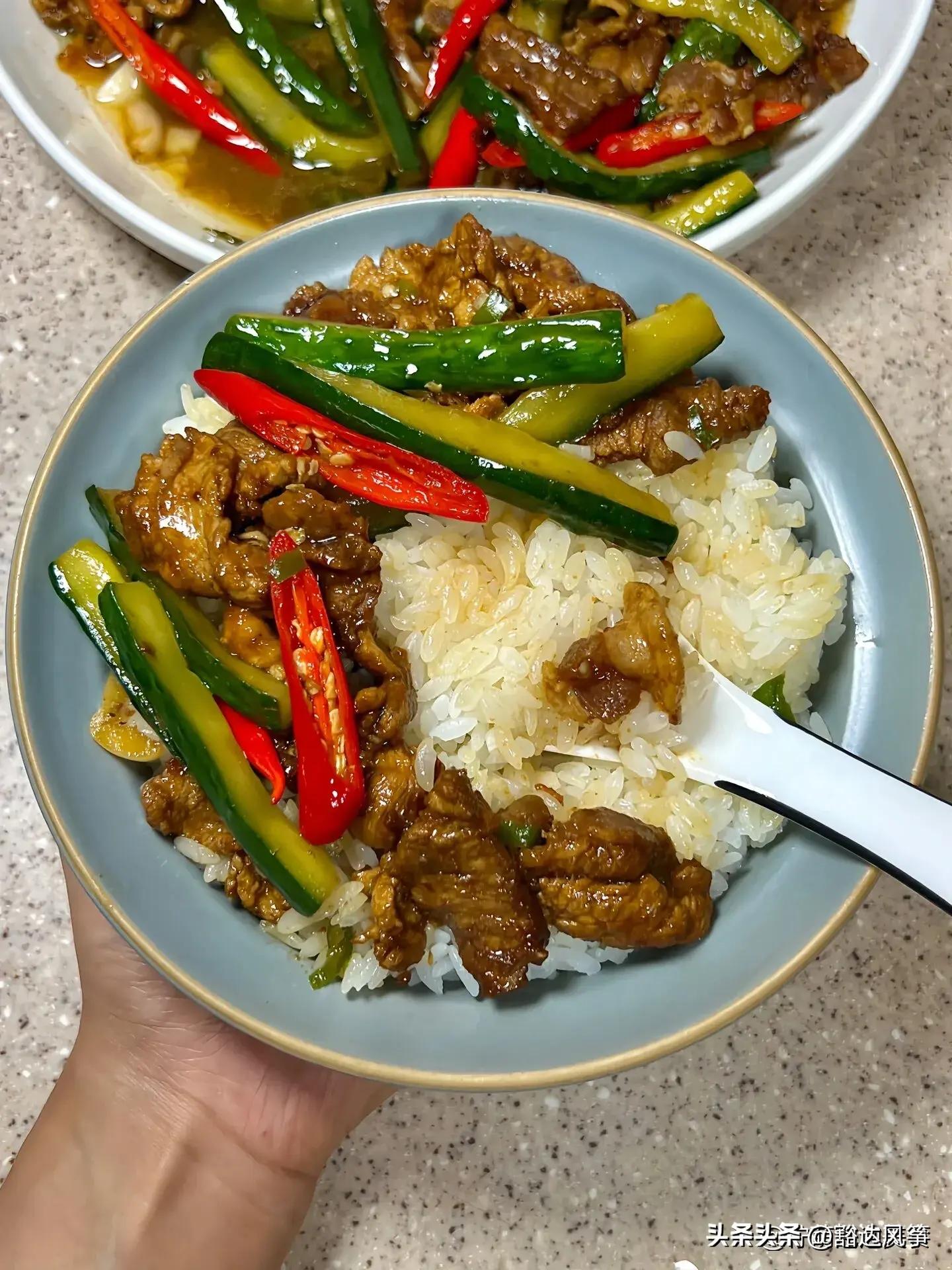 女性吃什么食物排毒养颜,排毒食物吃了清肠排毒