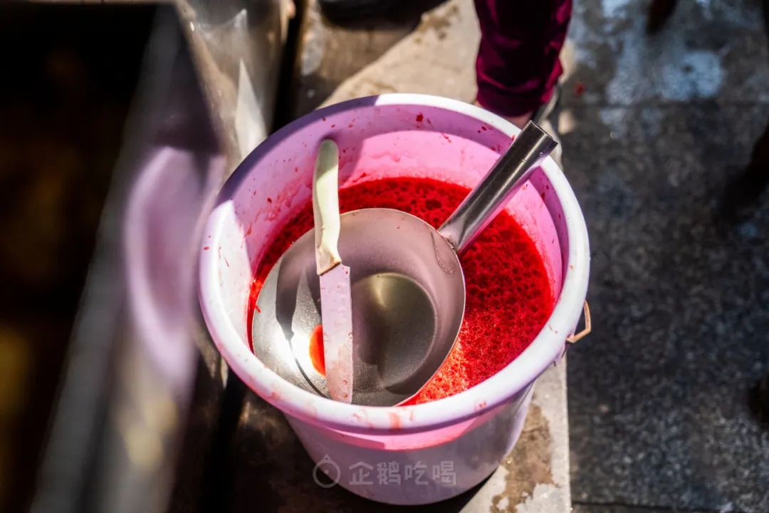 辣到落泪也舍不得停嘴的宝藏城市，不是长沙成都重庆