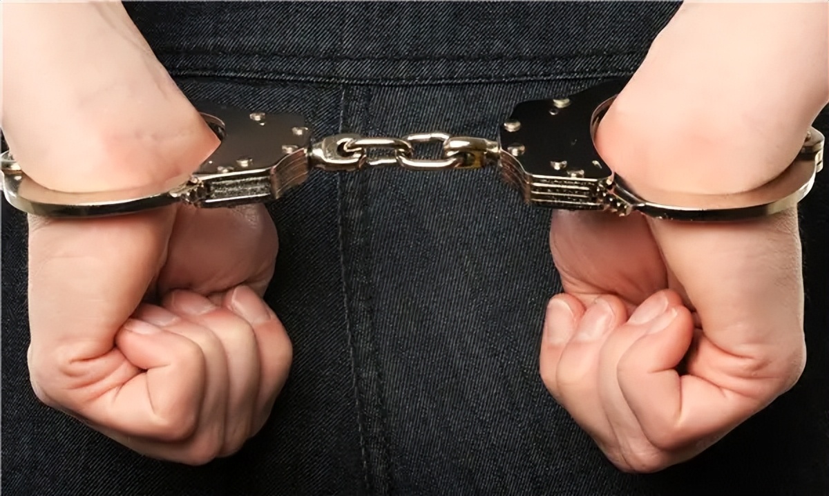 为什么赚钱的方法写在了法律里,中国刑法里的赚钱方法