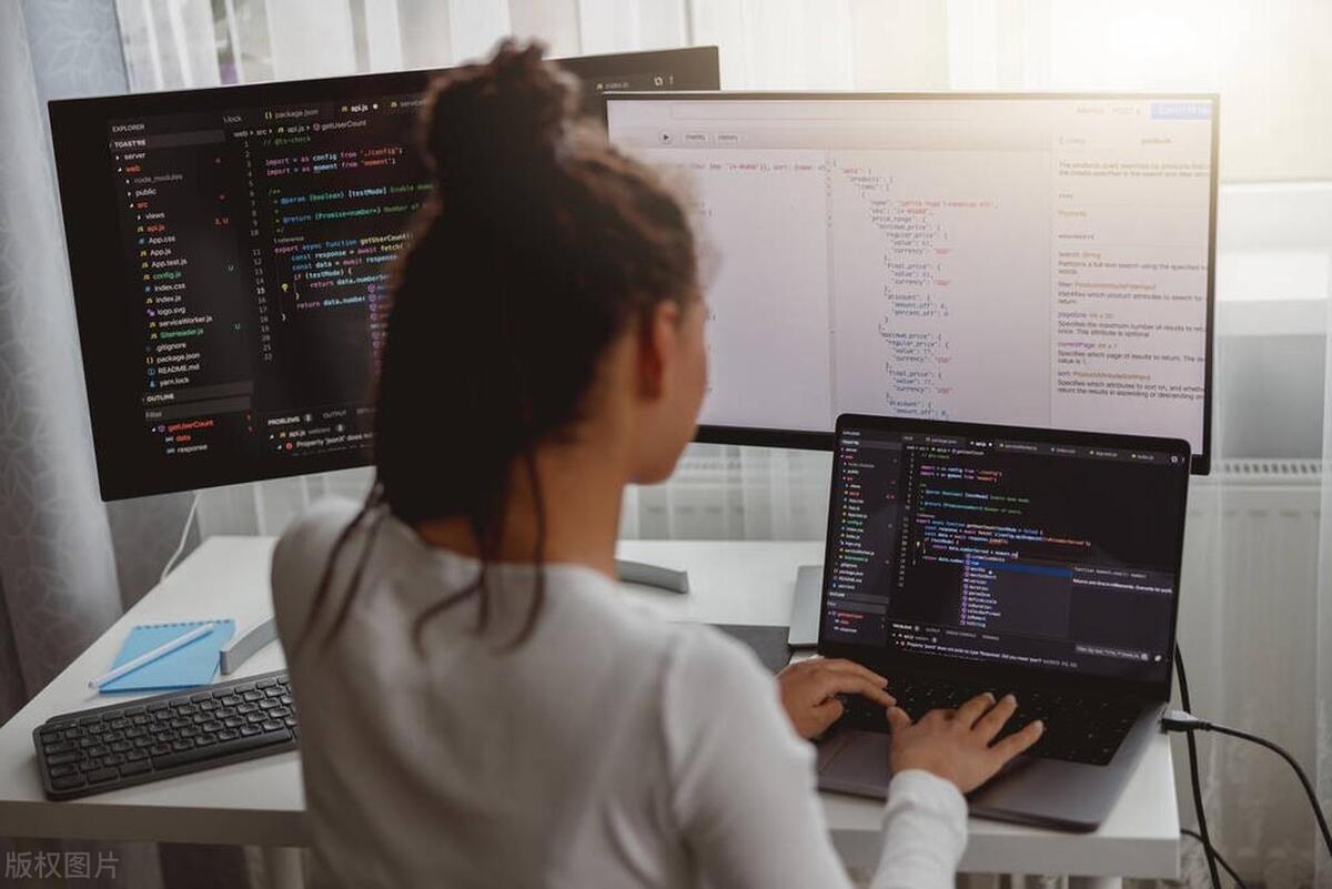 软件开发上班闲吗,做软件开发的工作是不是很忙