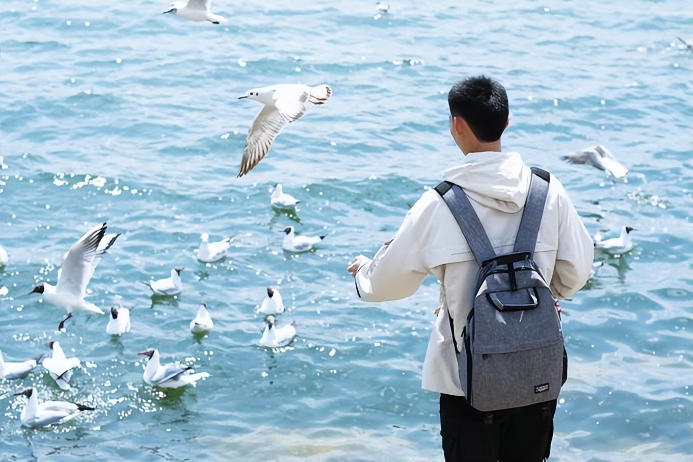 去云南旅游大概需要花费多少钱,去云南旅游一般花费多少天合适呢