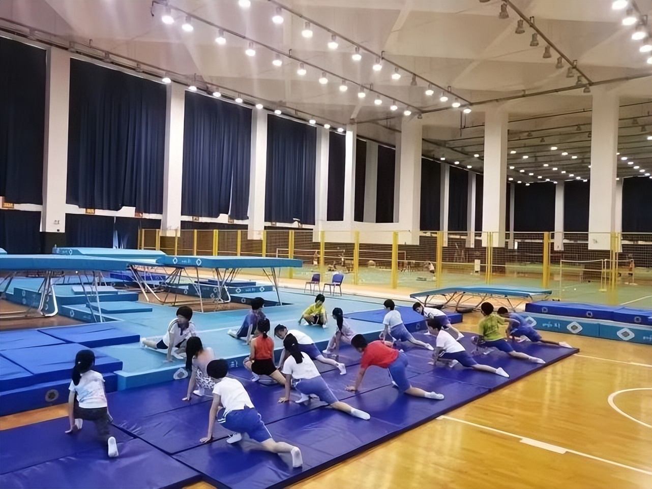 深圳南山区暑假,深圳南山初中暑假