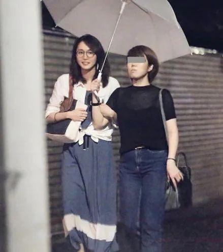 日本艺人的封神抓拍大盘点!狗仔真的很会…