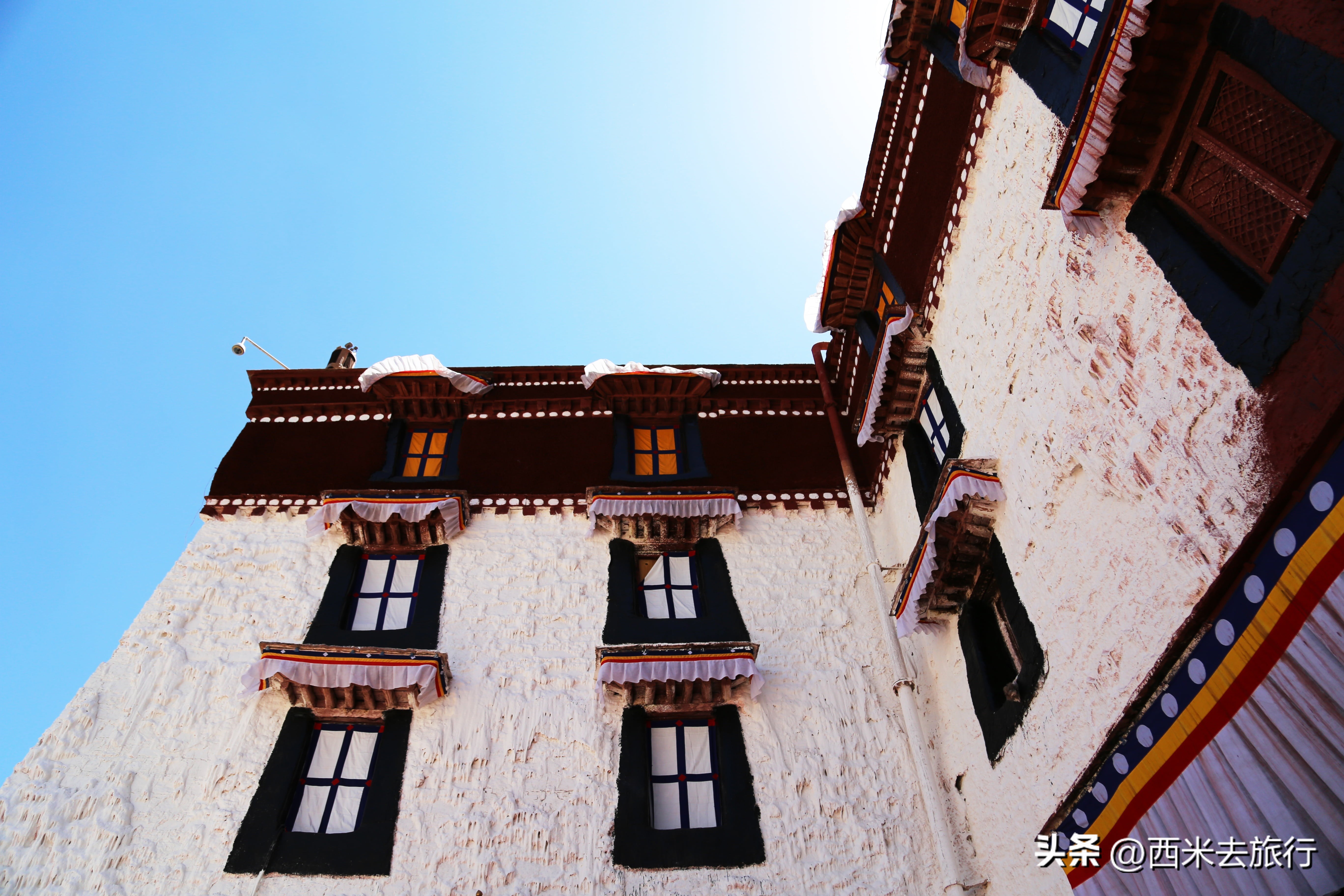 布达拉宫——这座被印在五十元人民币上的神秘宫殿