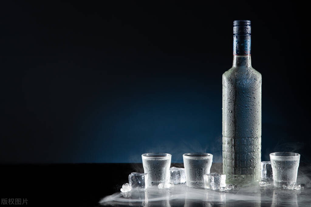 sky伏特加为什么那么难喝,都是烈酒惹的祸