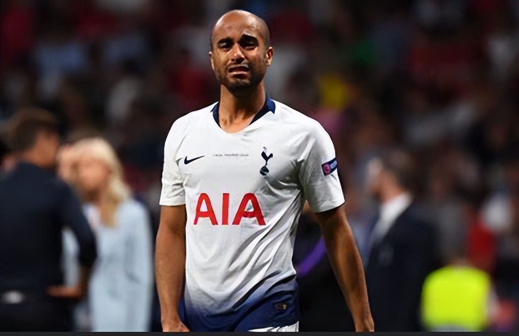 黄潜战胜巴萨,黄潜vs拜仁任意球