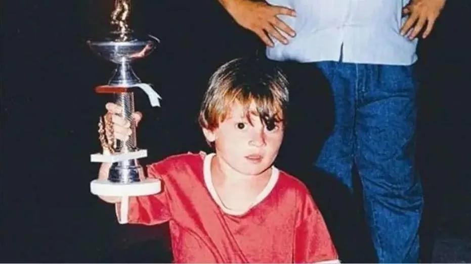 梅西传奇人生经历,梅西传奇内容